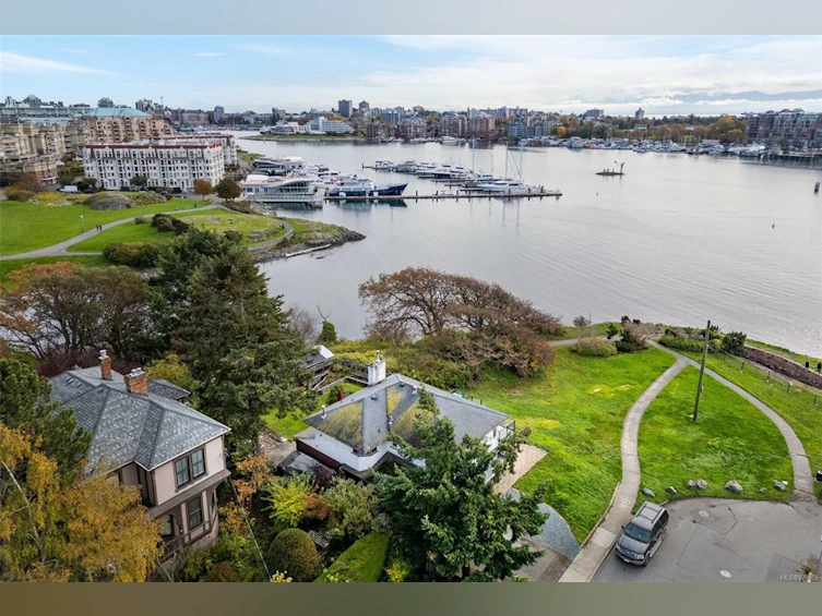 207 Mary Street, Victoria, BC, V9A 3V8 - 37