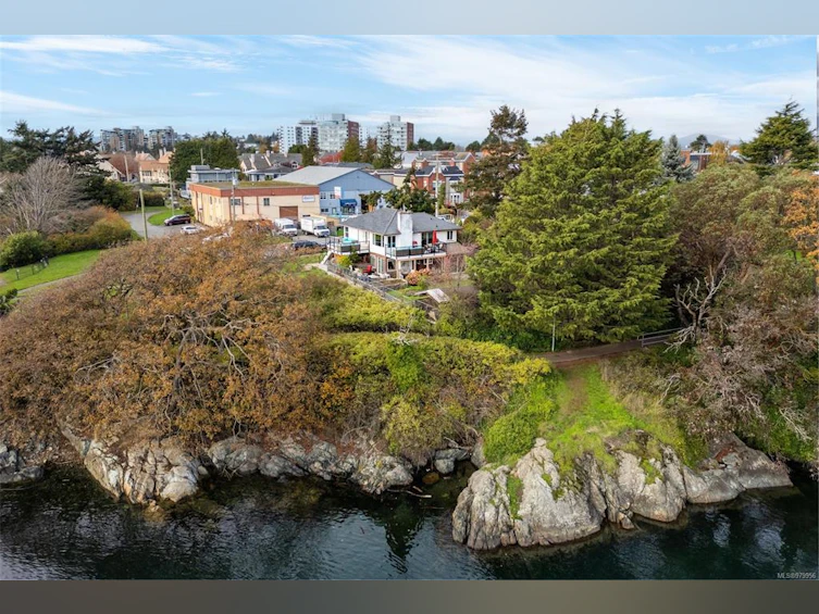 207 Mary Street, Victoria, BC, V9A 3V8 - 41