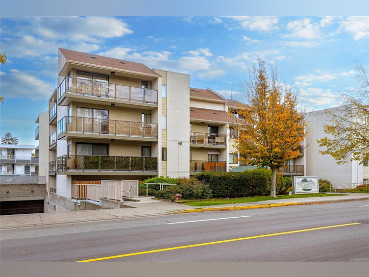 309-2757 Quadra Street, Victoria, BC, V8T 4E5 - 36