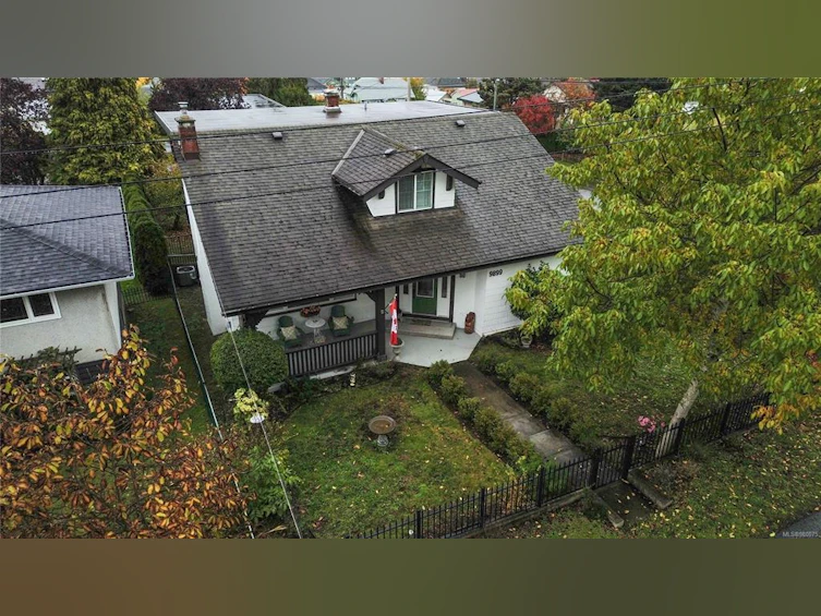 9899 Cedar Street, Chemainus, BC, V0R 1K0 - 2
