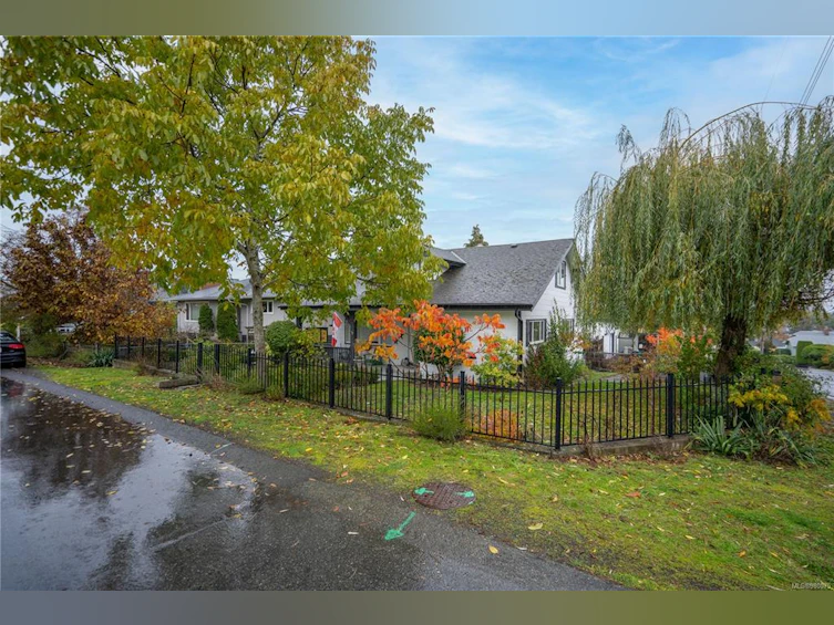 9899 Cedar Street, Chemainus, BC, V0R 1K0 - 42