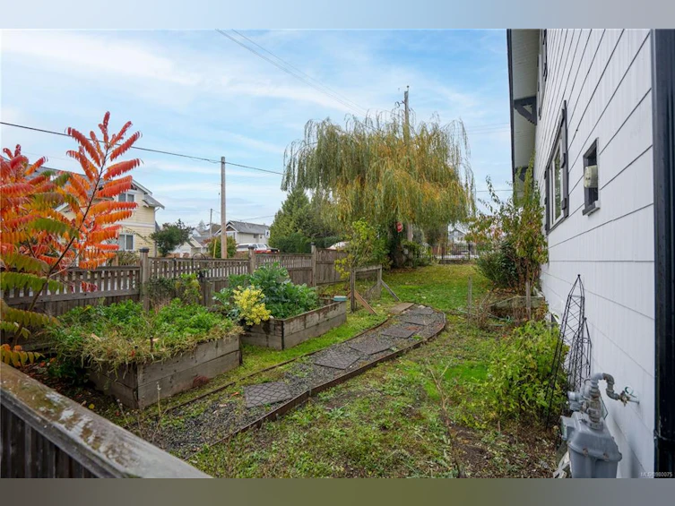 9899 Cedar Street, Chemainus, BC, V0R 1K0 - 44