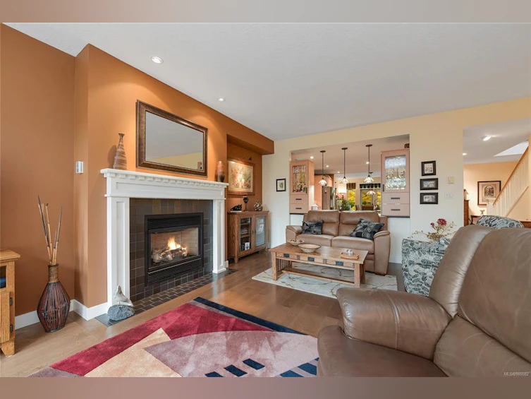756 Cordova Bay Road, Saanich, BC, V8Y 1R1 - 8
