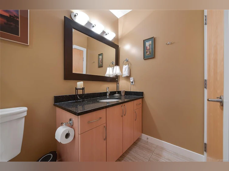 756 Cordova Bay Road, Saanich, BC, V8Y 1R1 - 62