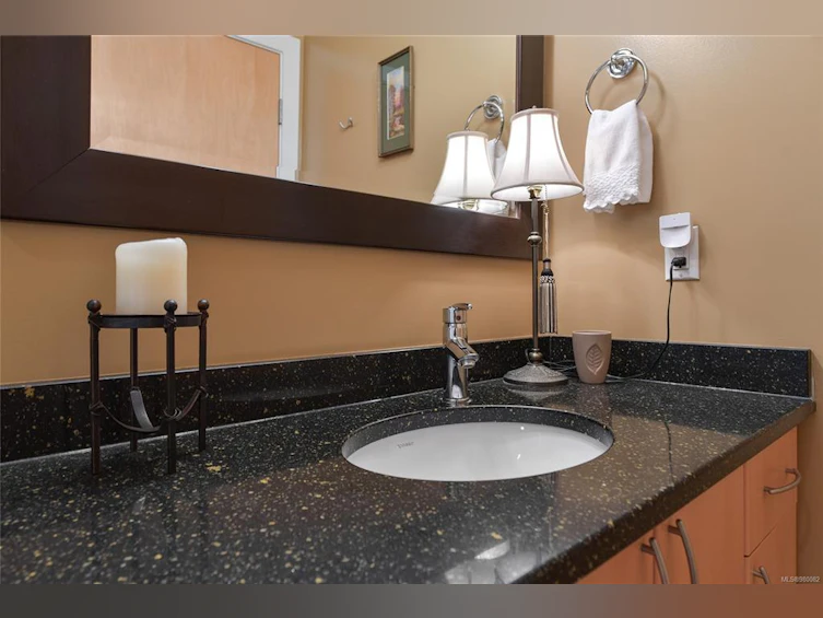 756 Cordova Bay Road, Saanich, BC, V8Y 1R1 - 63