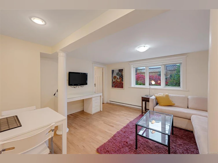 1330 Minto Street, Victoria, BC, V8S 1P4 - 71