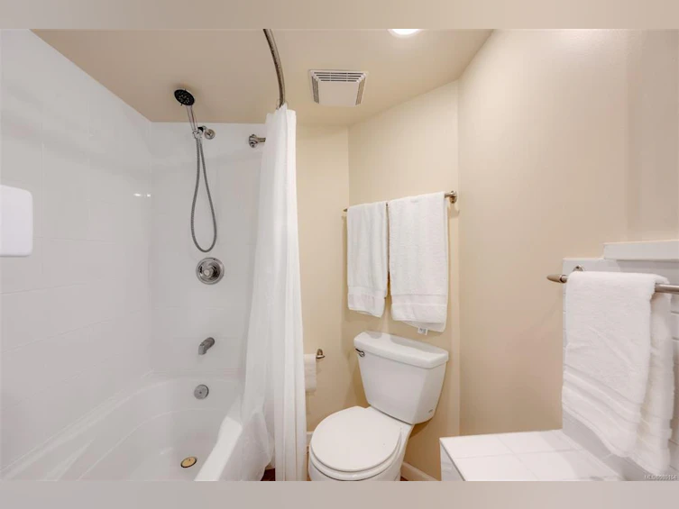 1330 Minto Street, Victoria, BC, V8S 1P4 - 79