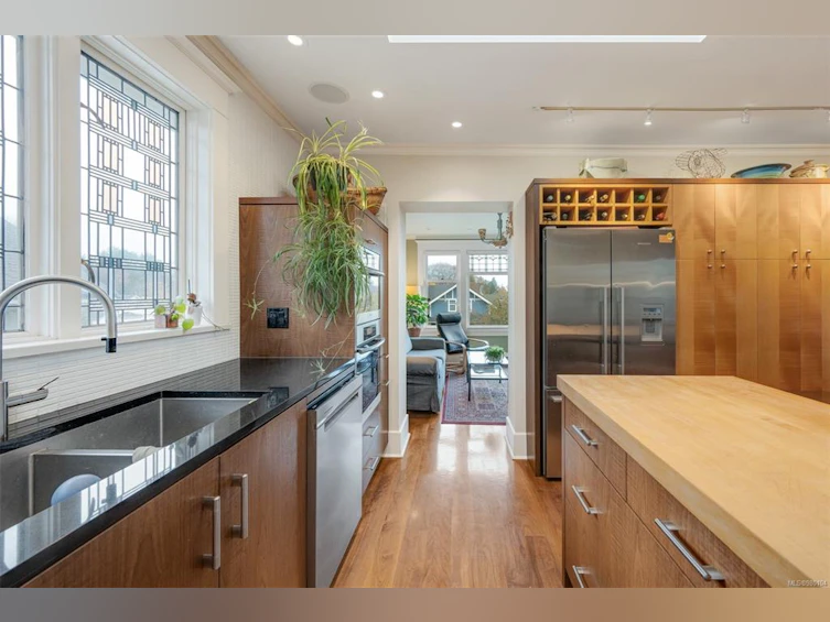 1330 Minto Street, Victoria, BC, V8S 1P4 - 14