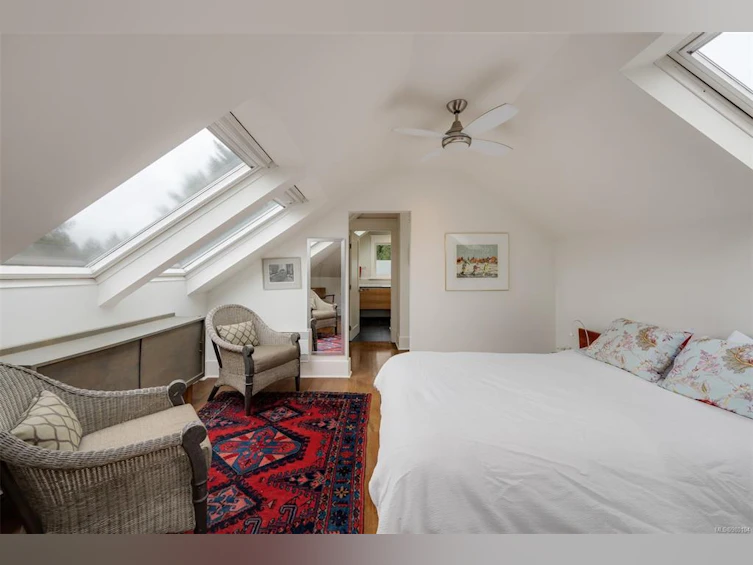 1330 Minto Street, Victoria, BC, V8S 1P4 - 26