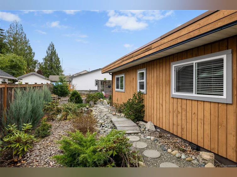 798 Phillips Street, Parksville, BC, V9P 1B1 - 38
