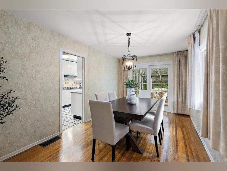 2146 Neptune Road, North Saanich, BC, V8L 5J4 - 7