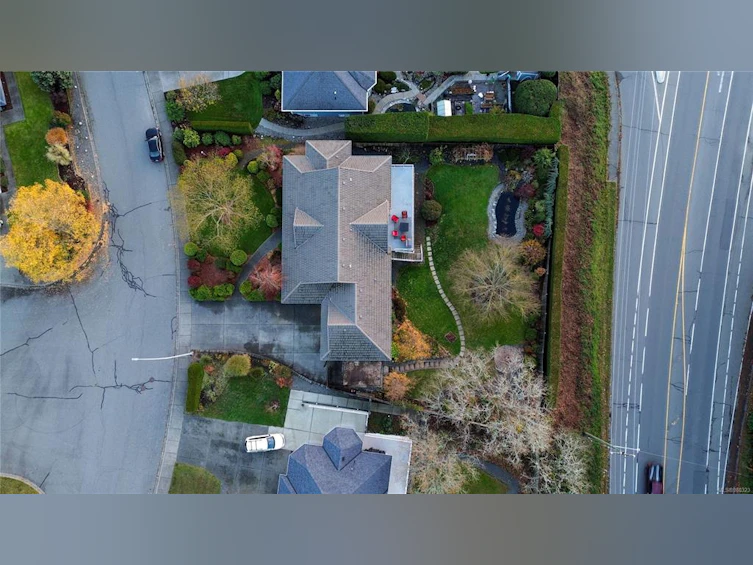 6041 Stonehouse Place, Duncan, BC, V9L 5M8 - 5