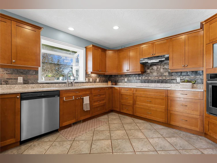 6041 Stonehouse Place, Duncan, BC, V9L 5M8 - 14