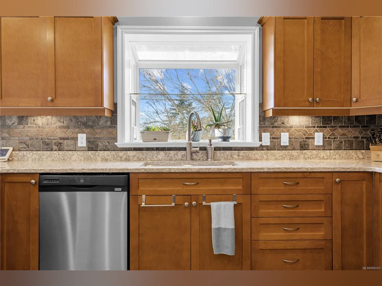 6041 Stonehouse Place, Duncan, BC, V9L 5M8 - 17