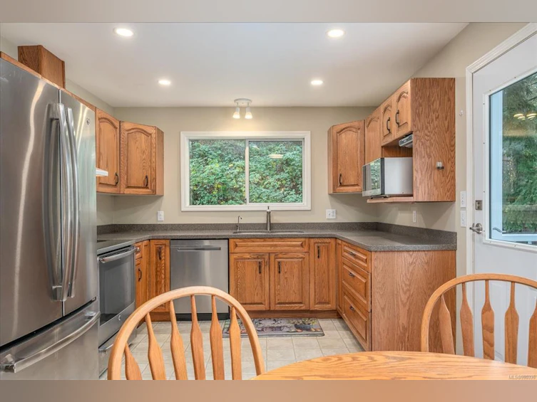 7901 Athabasca Place, Crofton, BC, V0R 1R0 - 17