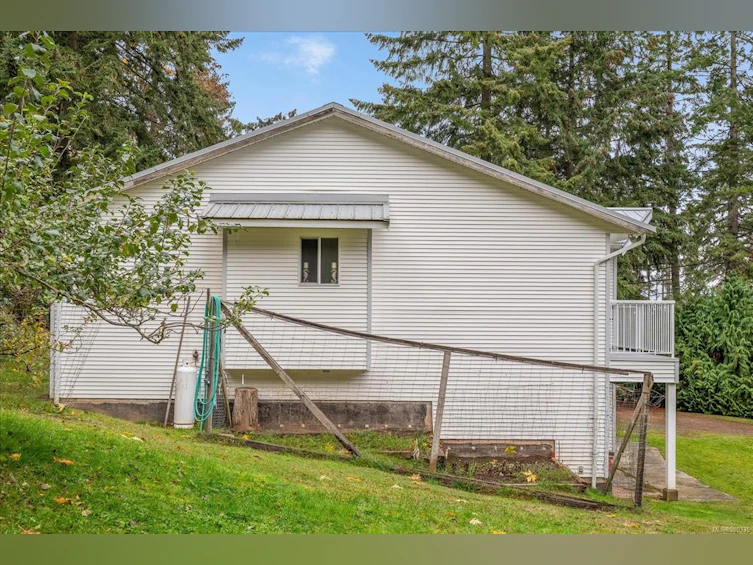 7901 Athabasca Place, Crofton, BC, V0R 1R0 - 52
