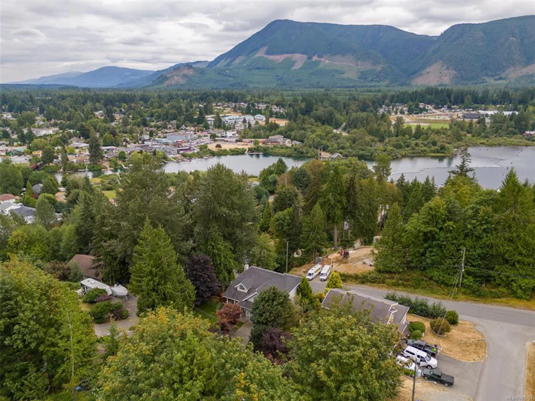 196 Elk Road, Lake Cowichan, BC, V0R 2G0 - 58