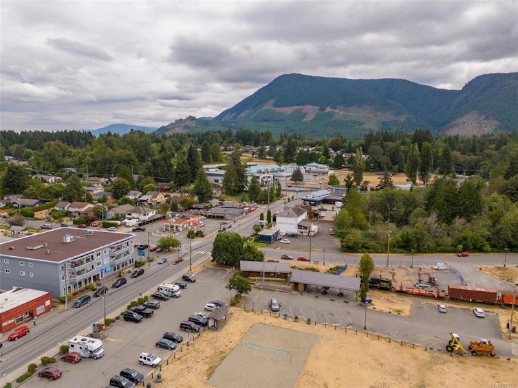 196 Elk Road, Lake Cowichan, BC, V0R 2G0 - 64