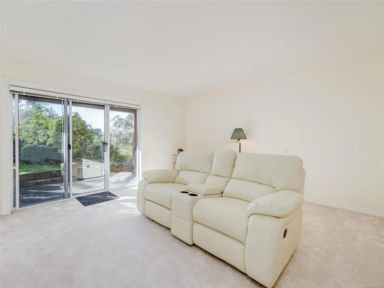 45-530 Marsett Place, Saanich, BC, V8Z 7J2 - 26