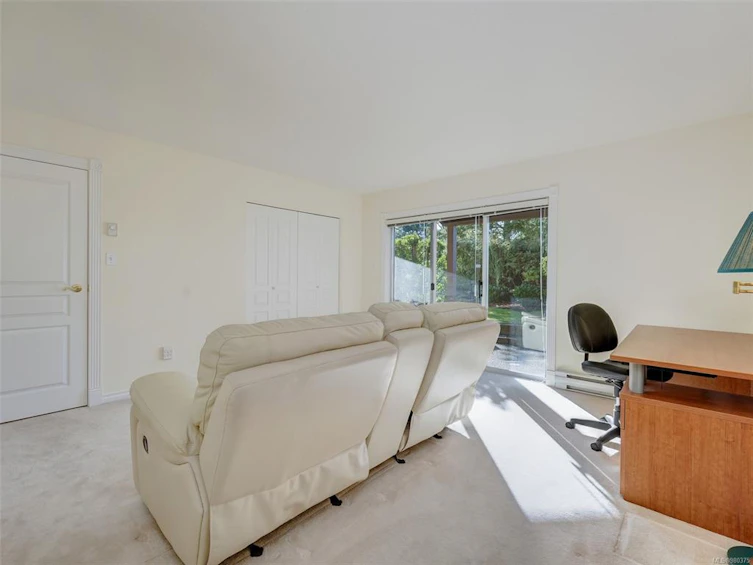 45-530 Marsett Place, Saanich, BC, V8Z 7J2 - 27