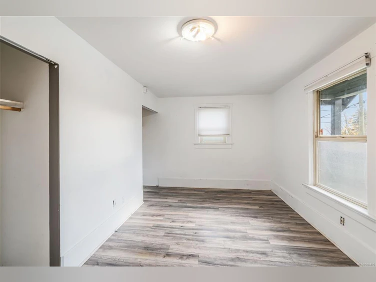 582 Bradley Street, Nanaimo, BC, V9S 1C1 - 4