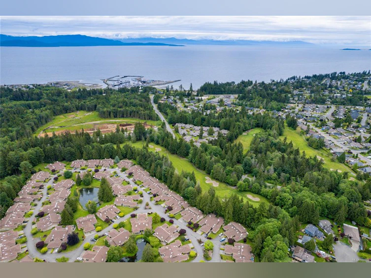 828 Lakes Boulevard, French Creek, BC, V9P 2P8 - 40