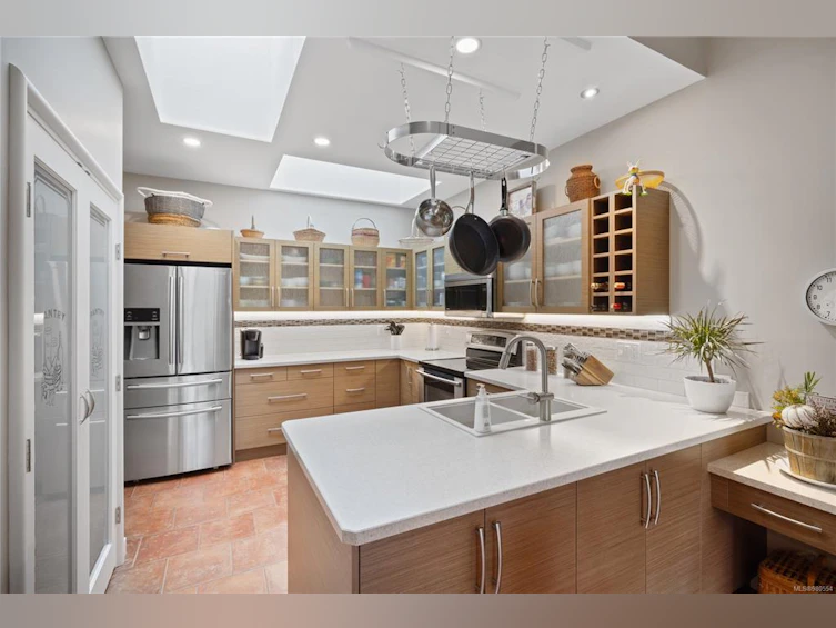 828 Lakes Boulevard, French Creek, BC, V9P 2P8 - 5