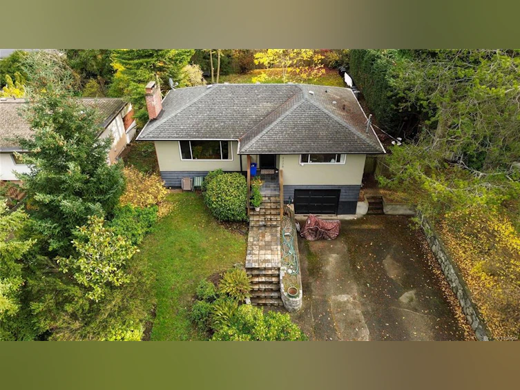 4228 Cedarglen Road, Saanich, BC, V8N 4N6 - 24