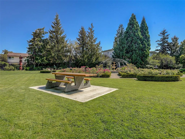 410-10030 Resthaven Drive, Sidney, BC, V8L 3G4 - 24