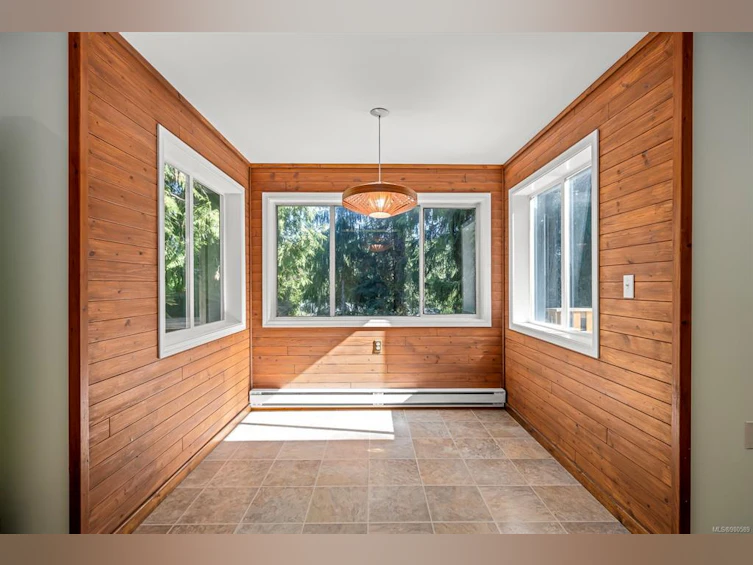 3046 Rinvold Road, Hilliers, BC, V9K 1X2 - 12