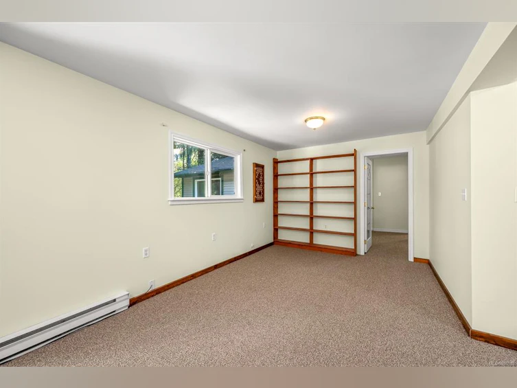 3046 Rinvold Road, Hilliers, BC, V9K 1X2 - 18
