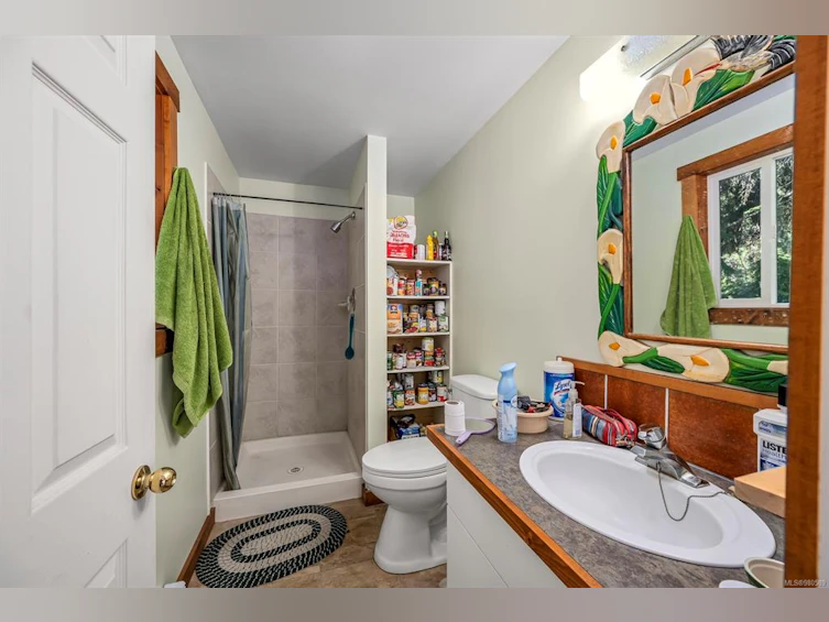 3046 Rinvold Road, Hilliers, BC, V9K 1X2 - 22