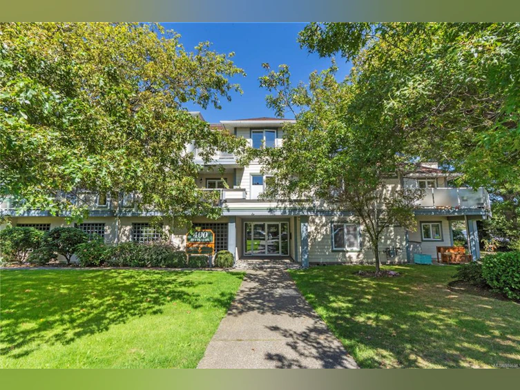 215-400 Dupplin Road, Saanich, BC, V8Z 1B7 - 22