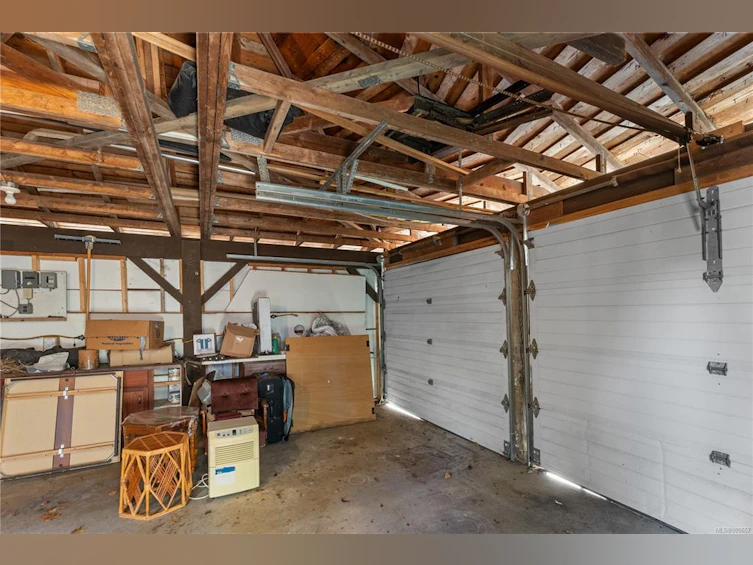 5590 Westdale Road, Nanaimo, BC, V9V 1G4 - 39