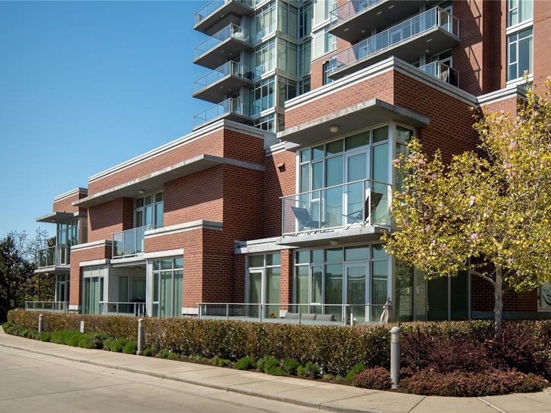 TH3 - 100 Saghalie Road, Victoria BC V9A 0A1