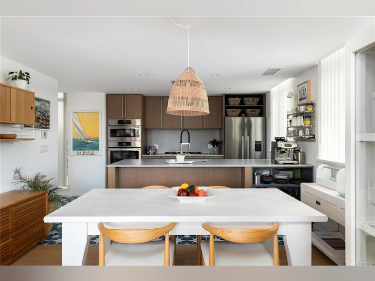 TH3-100 Saghalie Road, Victoria, BC, V9A 0A1 - 8