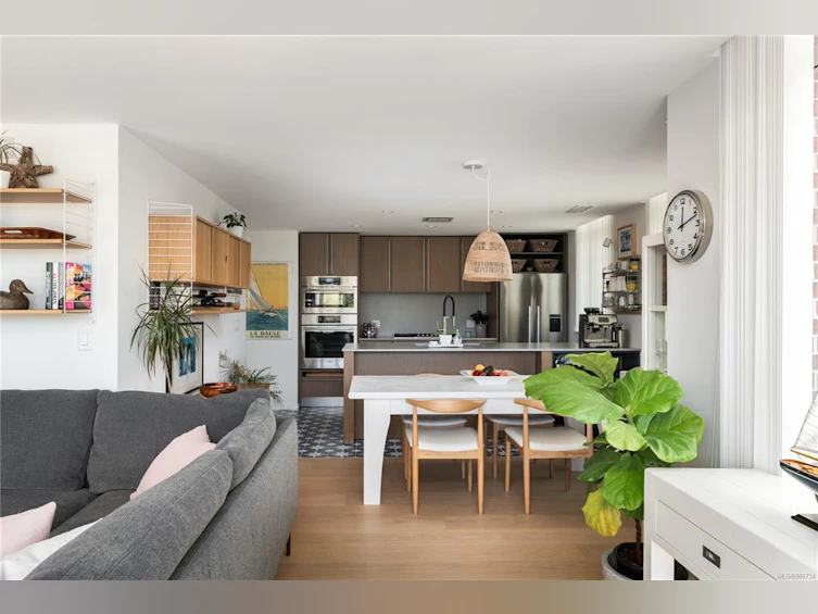 TH3-100 Saghalie Road, Victoria, BC, V9A 0A1 - 11