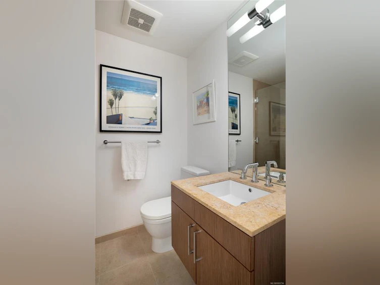 TH3-100 Saghalie Road, Victoria, BC, V9A 0A1 - 17