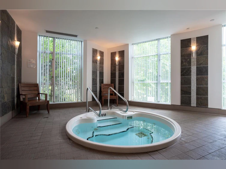 TH3-100 Saghalie Road, Victoria, BC, V9A 0A1 - 32