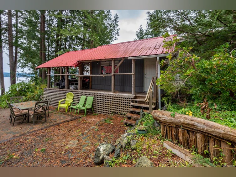 658 Maple Road, Quadra Island, BC, V0P 1H0 - 40