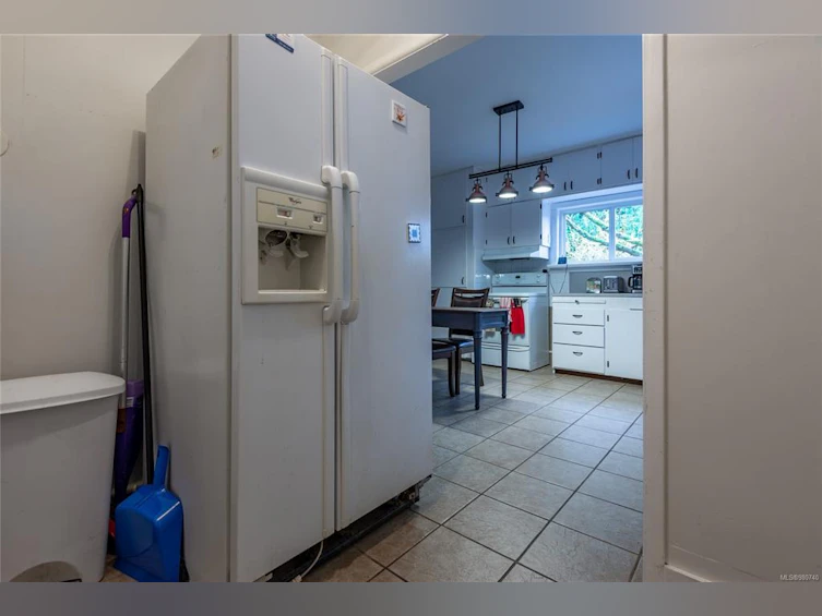 658 Maple Road, Quadra Island, BC, V0P 1H0 - 46