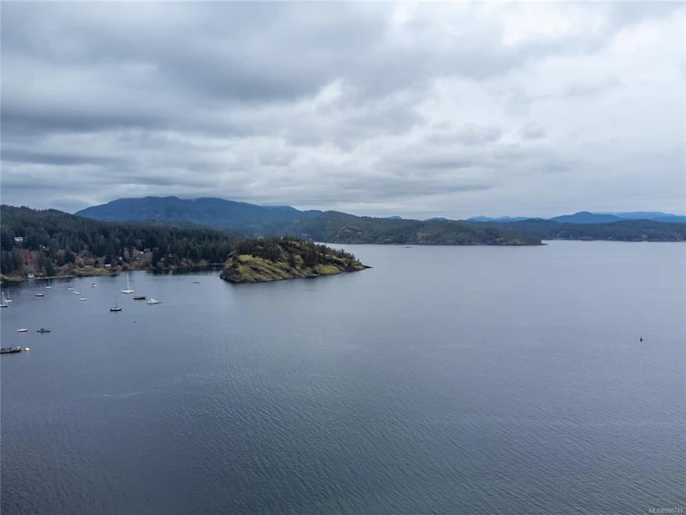 658 Maple Road, Quadra Island, BC, V0P 1H0 - 59