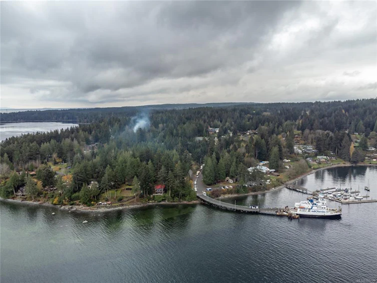 658 Maple Road, Quadra Island, BC, V0P 1H0 - 63