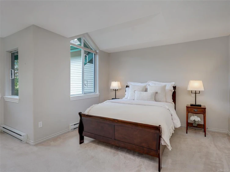 102-530 Marsett Place, Saanich, BC, V8Z 7J2 - 11