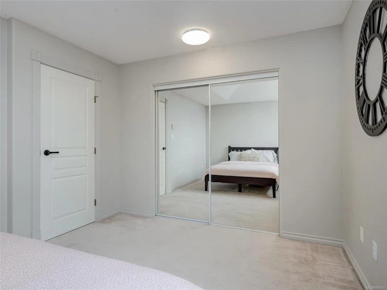 102-530 Marsett Place, Saanich, BC, V8Z 7J2 - 16