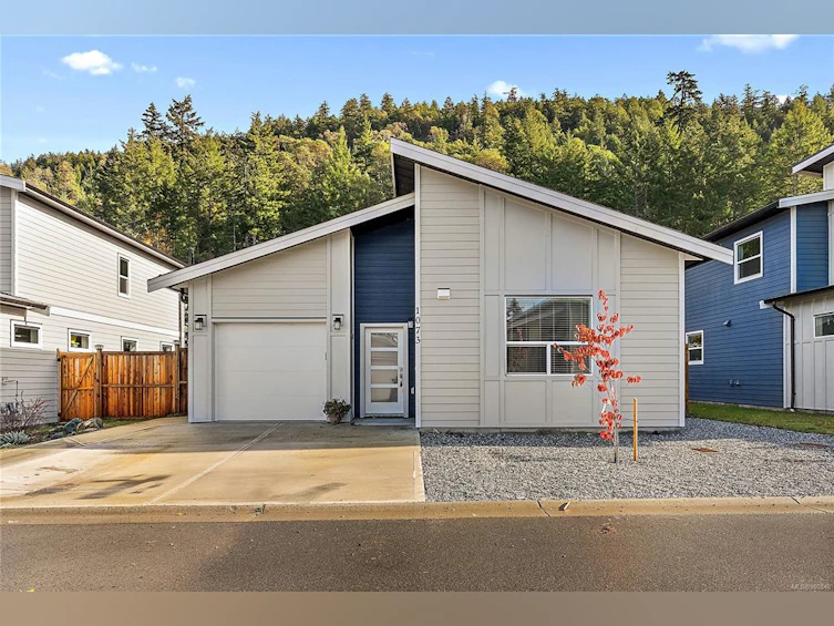 1073 Gammon Way, Shawnigan Lake, BC, V0R 2W3