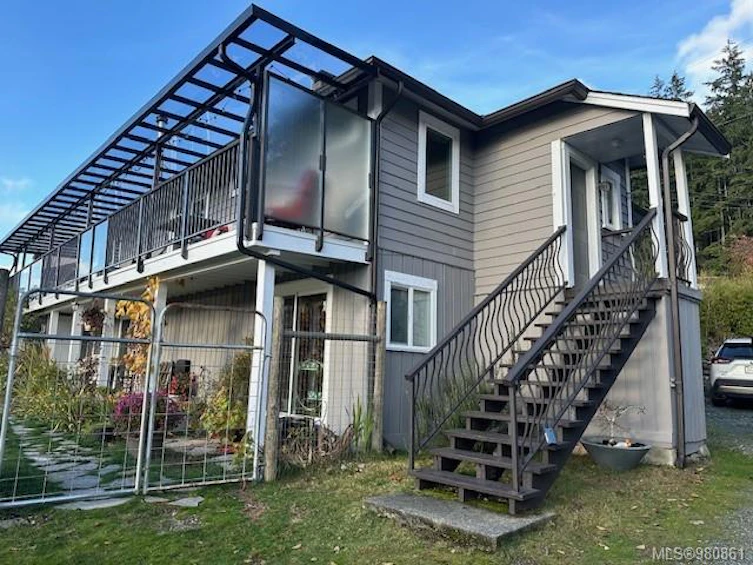10668 Cedar Drive, Youbou, BC, V0R 3E0