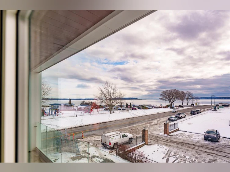 101-9570 Fifth Street, Sidney, BC, V8L 2W5 - 13