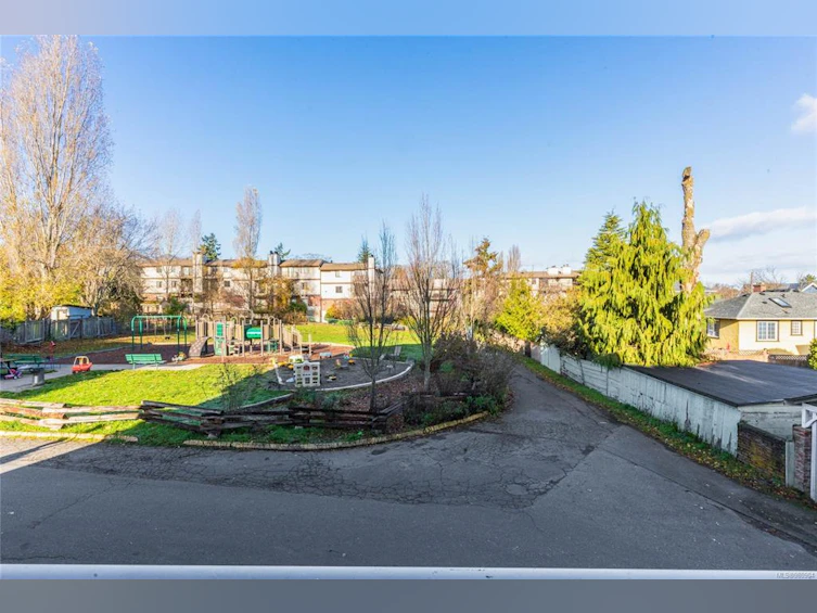204-1714 Fort Street, Victoria, BC, V8R 1J2 - 14