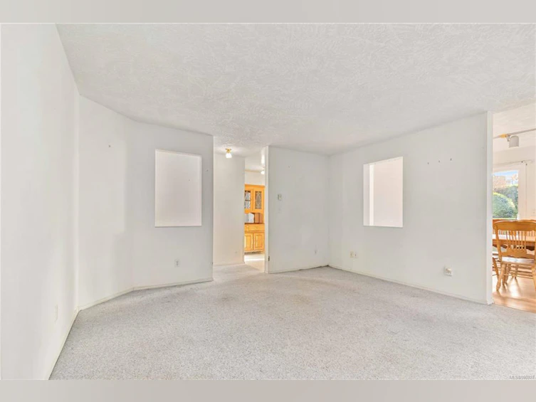102-1801 Fern Street, Victoria, BC, V8R 4K4 - 11